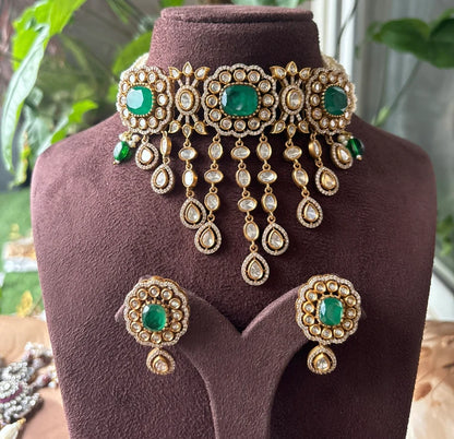 Beautiful Green Kundan Choker Set