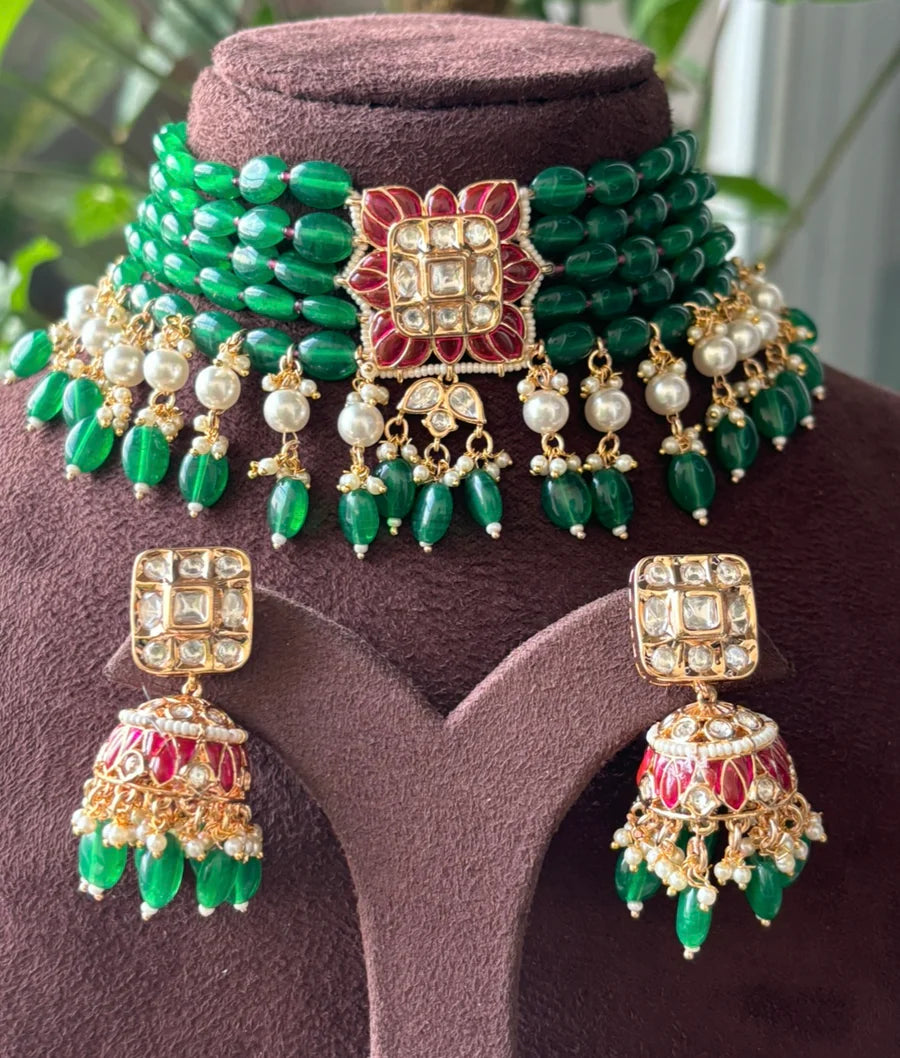 Sonakshi Sinha inspired emerald choker with matching jhumki