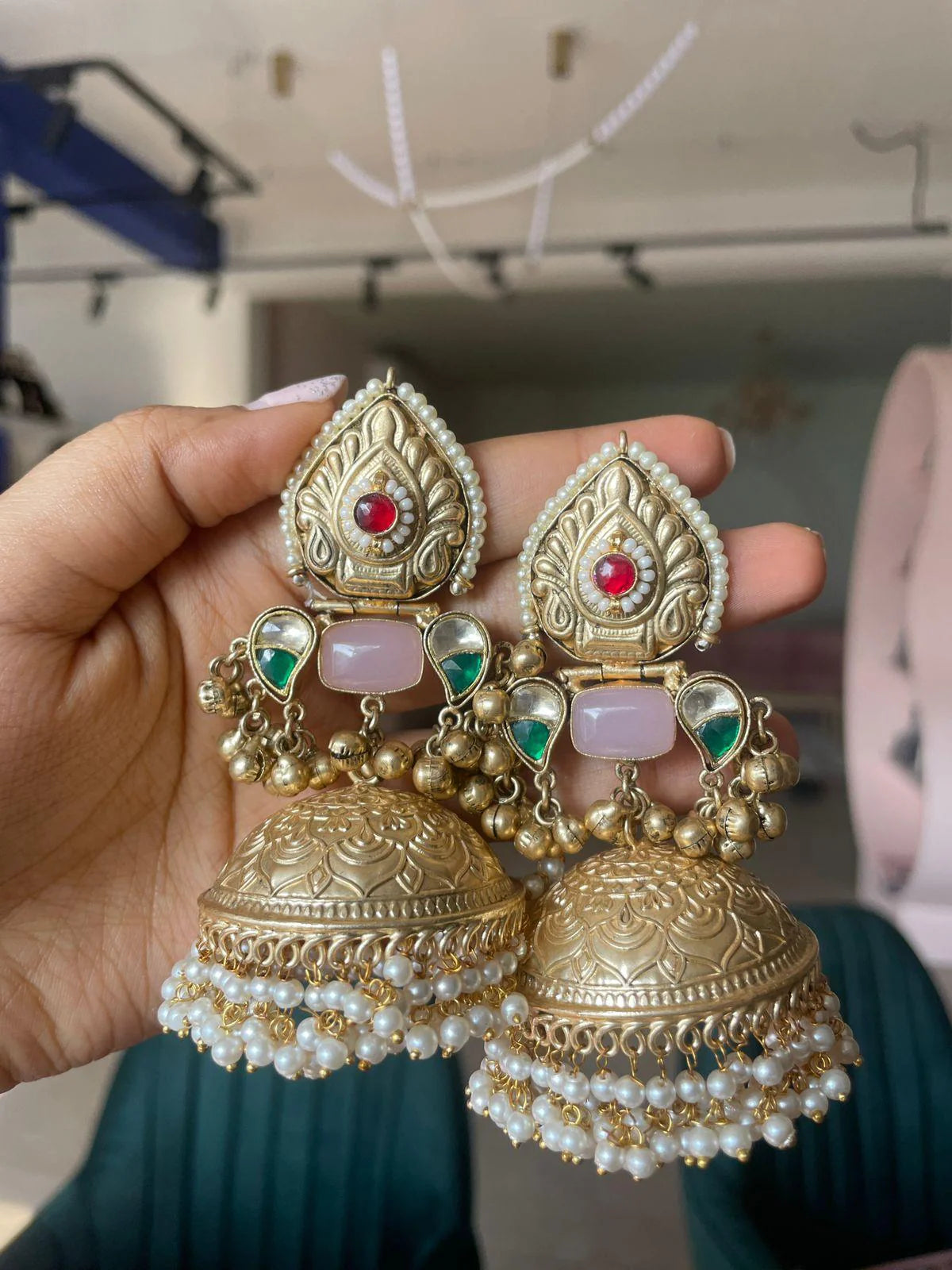 Ravina Oversized Gold Banjaran Jhumkas